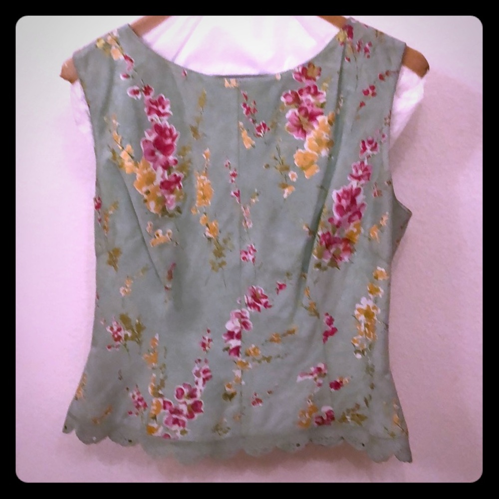 Sleeveless suede top